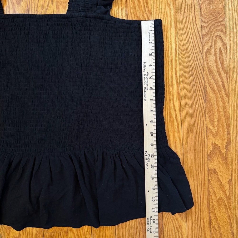 Torrid Women’s Black Crinkle Gauze Smocked Tank Top Size 4X - Picture 12 of 12